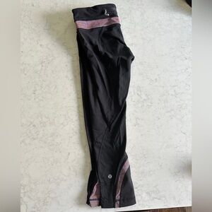Lululemon capri pant